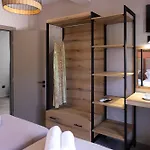 Apartment Olea Razata